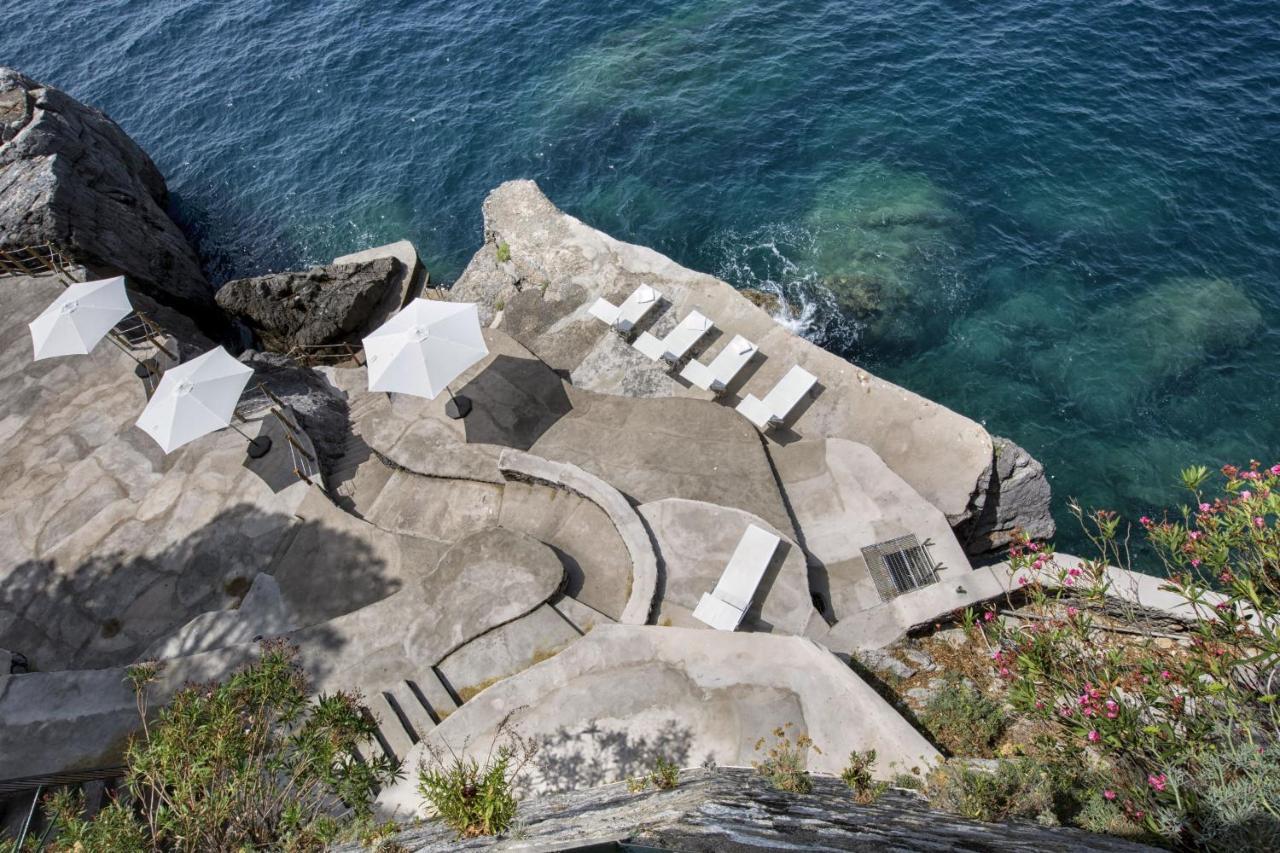 Amore Rentals - Villa Lo Scoglio Positano Exterior photo