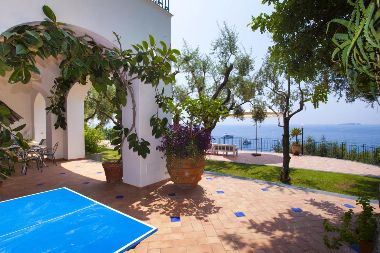 Amore Rentals - Villa Lo Scoglio Positano Exterior photo