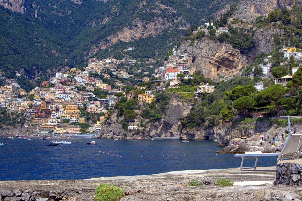 Amore Rentals - Villa Lo Scoglio Positano Exterior photo