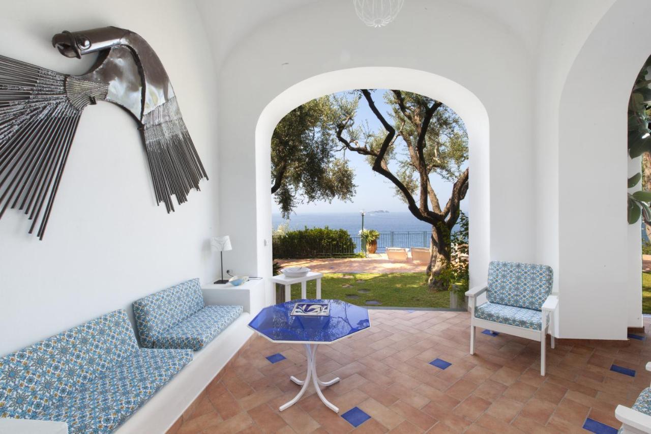 Amore Rentals - Villa Lo Scoglio Positano Exterior photo